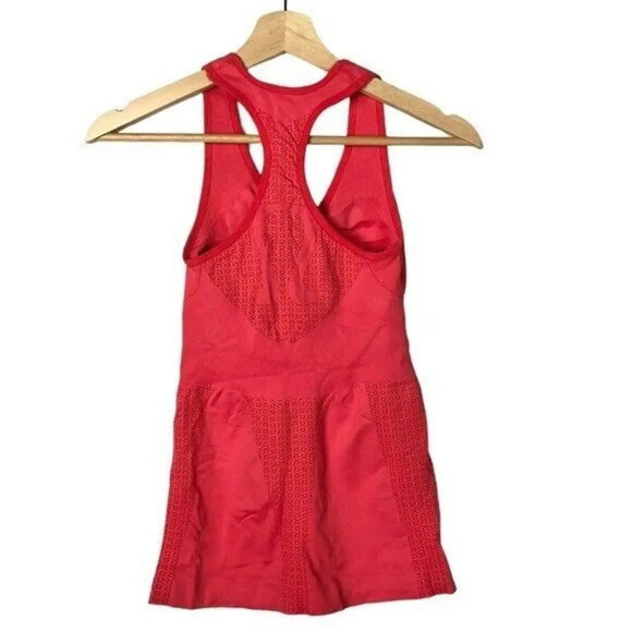 Lululemon Run: Heartbeat Coral Pink Athletic Tank Top 4 - Picture 2 of 4
